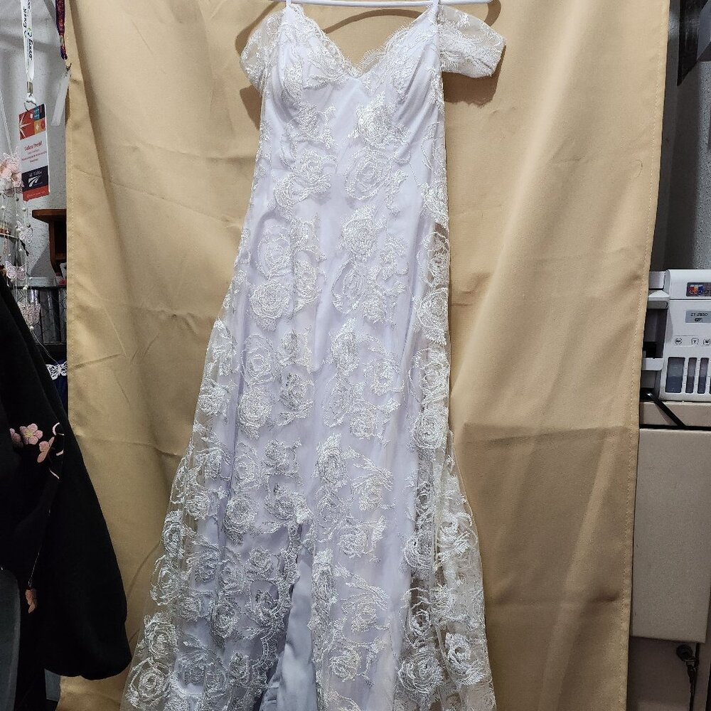 Lace  off the shoulder wedding gown